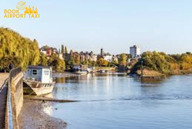 Gatwick Airport to Hounslow