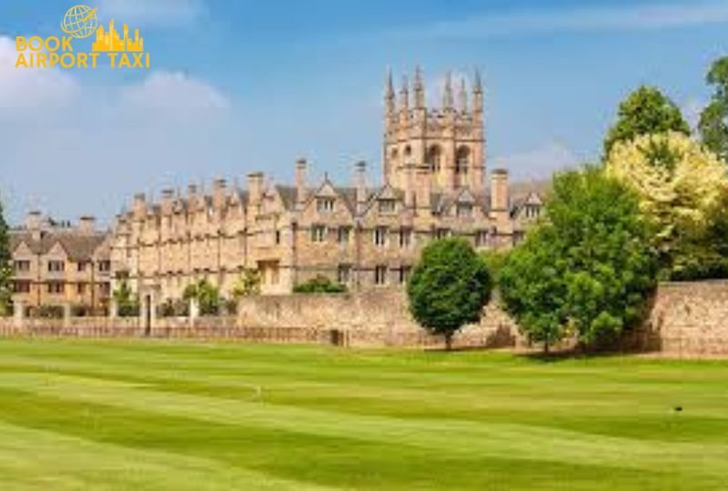 Merton CR4 To Gatwick Airport